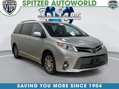 Used 2019 Toyota Sienna XLE w/ XLE Navigation Package