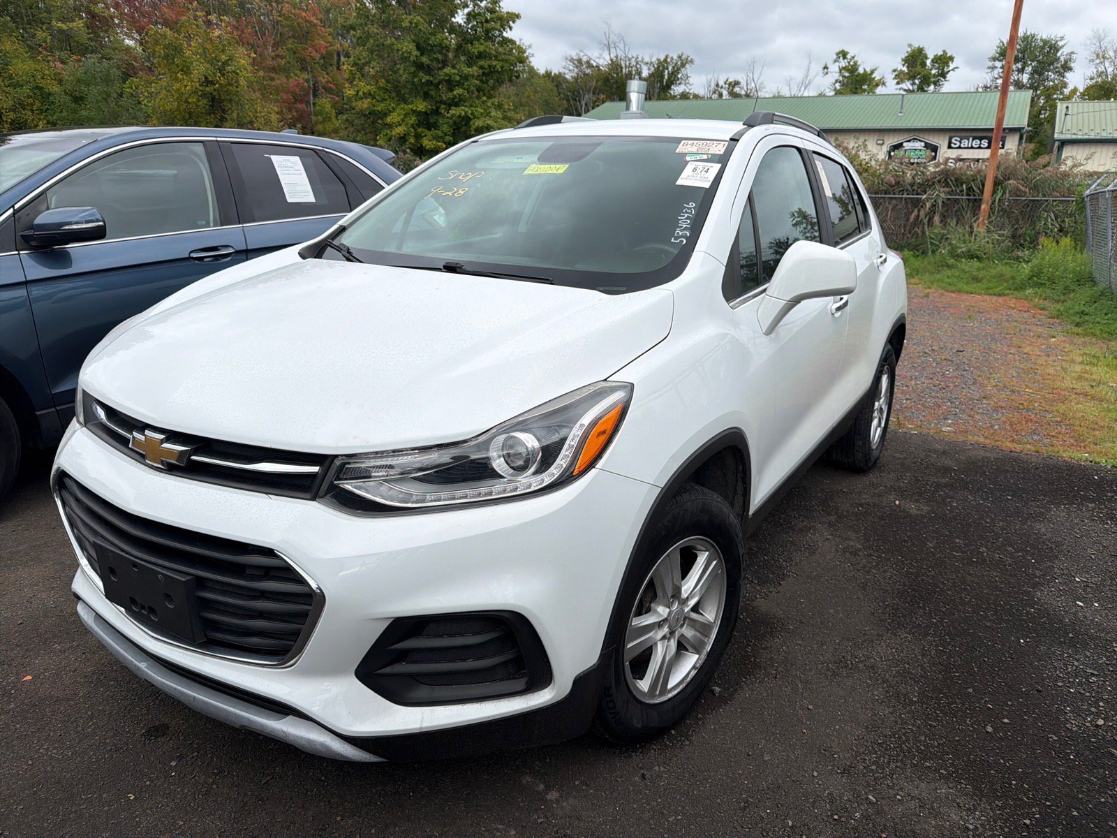 Used 2017 Chevrolet Trax LT w/ LT Convenience Package AWD/4WD image 1