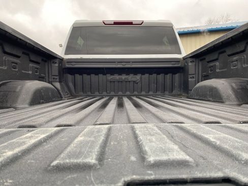 Certified 2022 GMC Sierra 2500 AT4 image 10