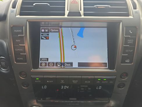 Used 2021 Lexus GX 460 Luxury w/ Accessory Package AWD/4WD image 28