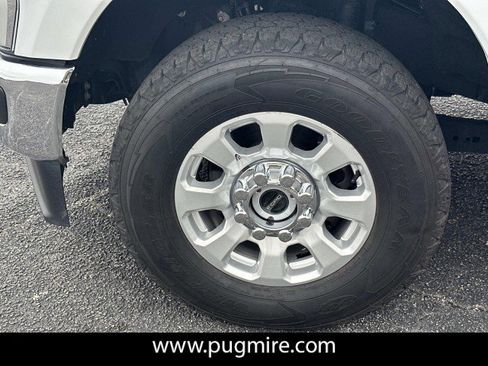 Used 2024 Ford F250 XLT image 11