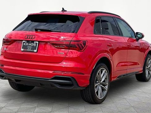 Used 2023 Audi Q3 2.0T Premium AWD/4WD image 2