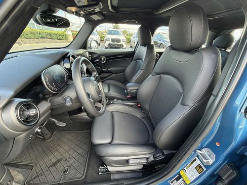 Used 2023 MINI Cooper S FWD image 19