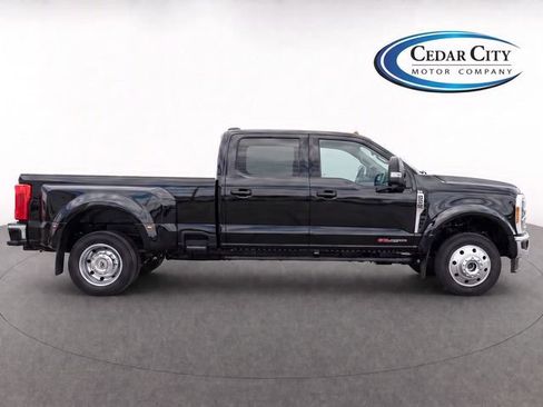 Used 2025 Ford F450 XLT AWD/4WD image 8