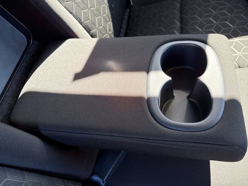 Used 2025 Mitsubishi Outlander Sport AWD image 30