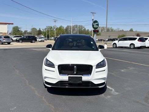 Used 2022 Lincoln Corsair Reserve w/ Equipment Group 201A AWD/4WD image 16