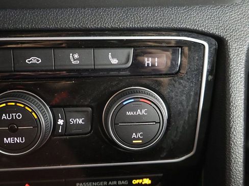 Used 2020 Volkswagen Atlas SEL R-Line AWD/4WD image 57
