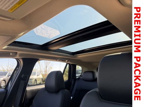 Used 2025 MAZDA CX-50 AWD 2.5 S w/ Weather Package image 24