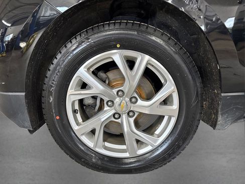Used 2019 Chevrolet Equinox LT image 12
