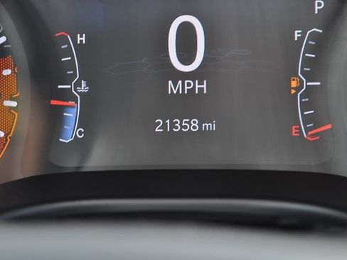 Used 2022 Jeep Compass Limited AWD/4WD image 29