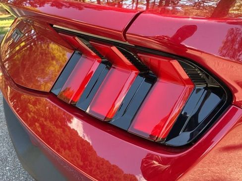 Used 2024 Ford Mustang GT Premium image 14