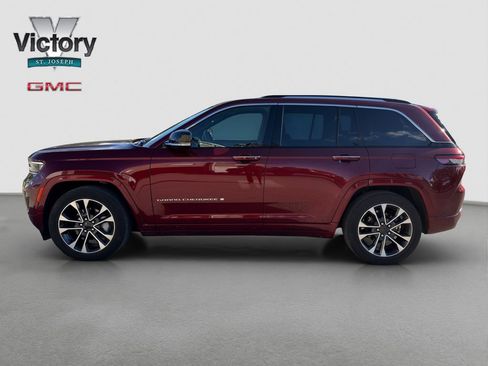Used 2022 Jeep Grand Cherokee Overland AWD/4WD image 6