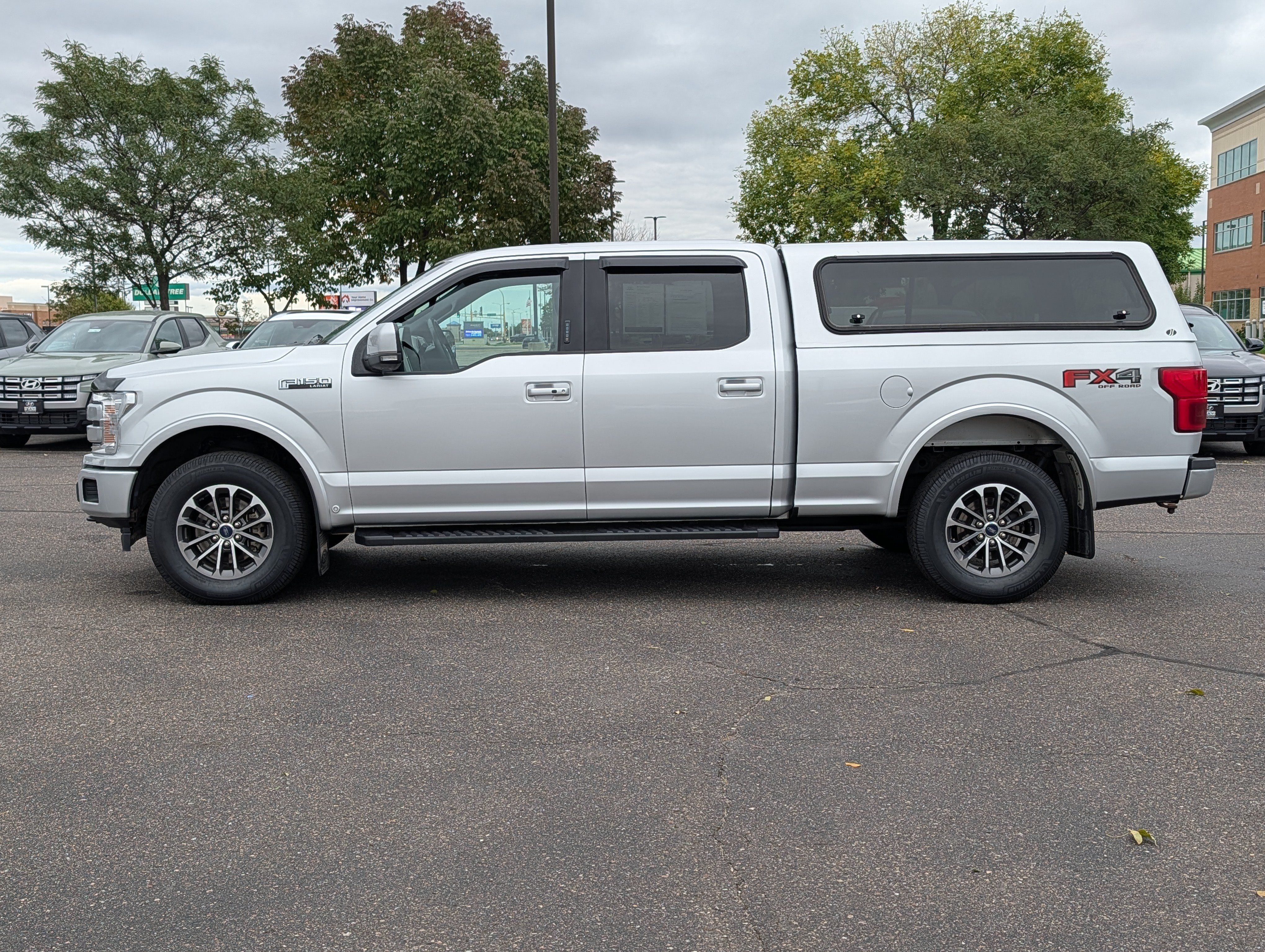 Used 2019 Ford F150 Lariat w/ Equipment Group 502A Luxury AWD/4WD image 2