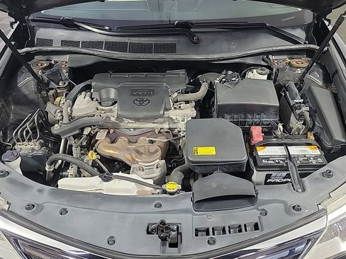 Used 2012 Toyota Camry XLE w/ Leather Pkg image 14