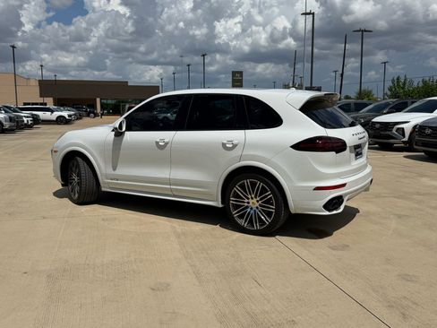 Used 2017 Porsche Cayenne GTS AWD/4WD image 3
