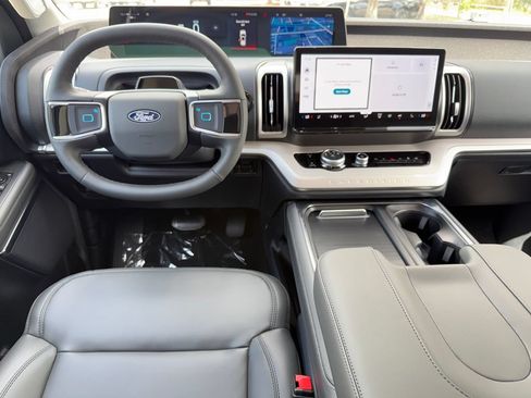 New 2027 Ford Expedition Active RWD image 5