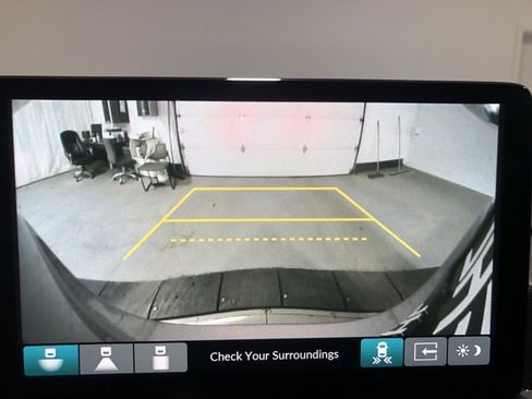 Used 2023 Honda CR-V Sport Touring image 32