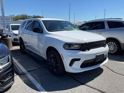 Used 2023 Dodge Durango SXT w/ SXT Blacktop Group