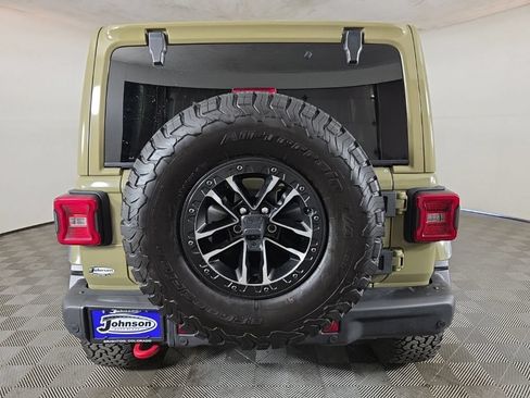 Certified 2025 Jeep Wrangler Unlimited Rubicon AWD/4WD image 7