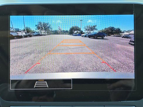 Used 2024 Chevrolet Malibu LT image 19