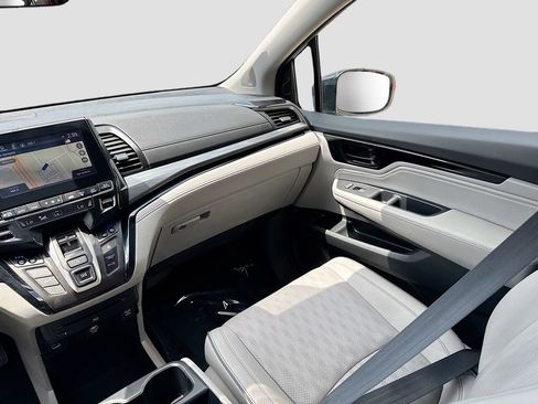 Used 2023 Honda Odyssey Elite image 24