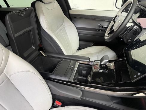 Used 2025 Land Rover Range Rover Sport Dynamic SE AWD/4WD image 46