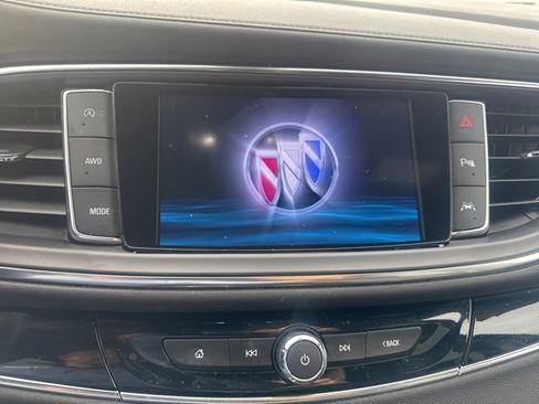 Used 2022 Buick Enclave Avenir w/ Avenir Technology Package image 18