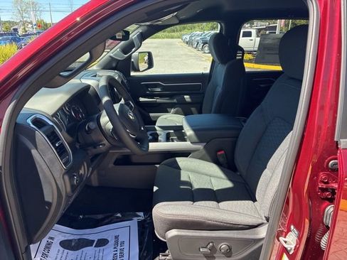 New 2026 RAM 1500 Big Horn AWD/4WD image 13