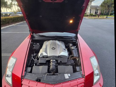 Used 2004 Cadillac XLR RWD image 17