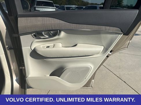 Certified 2023 Volvo XC90 B6 Plus w/ Protection Package Premier AWD/4WD image 16