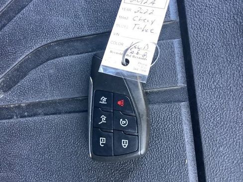 Used 2022 Chevrolet Tahoe Z71 w/ Luxury Package image 35