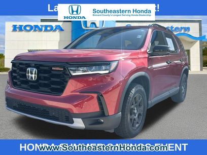 Used 2025 Honda Pilot TrailSport