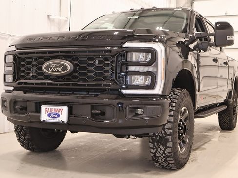 New 2026 Ford F250 Lariat w/ Tremor Off-Road Package image 4