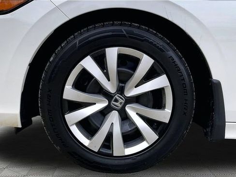 Used 2022 Honda Civic LX image 21