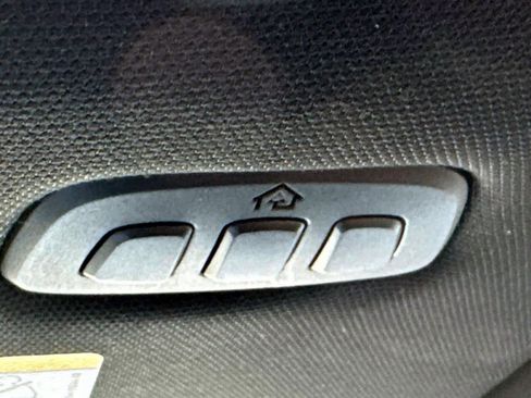Used 2023 Ford F150 Lariat w/ Equipment Group 502A High AWD/4WD image 19