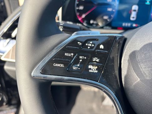 New 2026 Mercedes-Benz E 350 4MATIC Sedan image 18