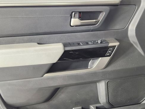 Used 2025 Toyota Tundra Limited image 22