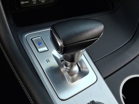 Used 2021 Genesis G70 3.3T AWD/4WD image 15