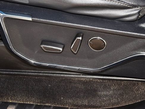 Certified 2022 Ford F150 Lariat w/ Equipment Group 502A High image 35