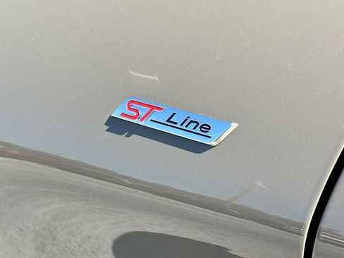 New 2026 Ford Explorer ST-Line image 19