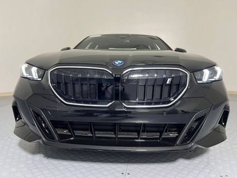 New 2026 BMW i5 eDrive40 w/ M Sport Package image 4