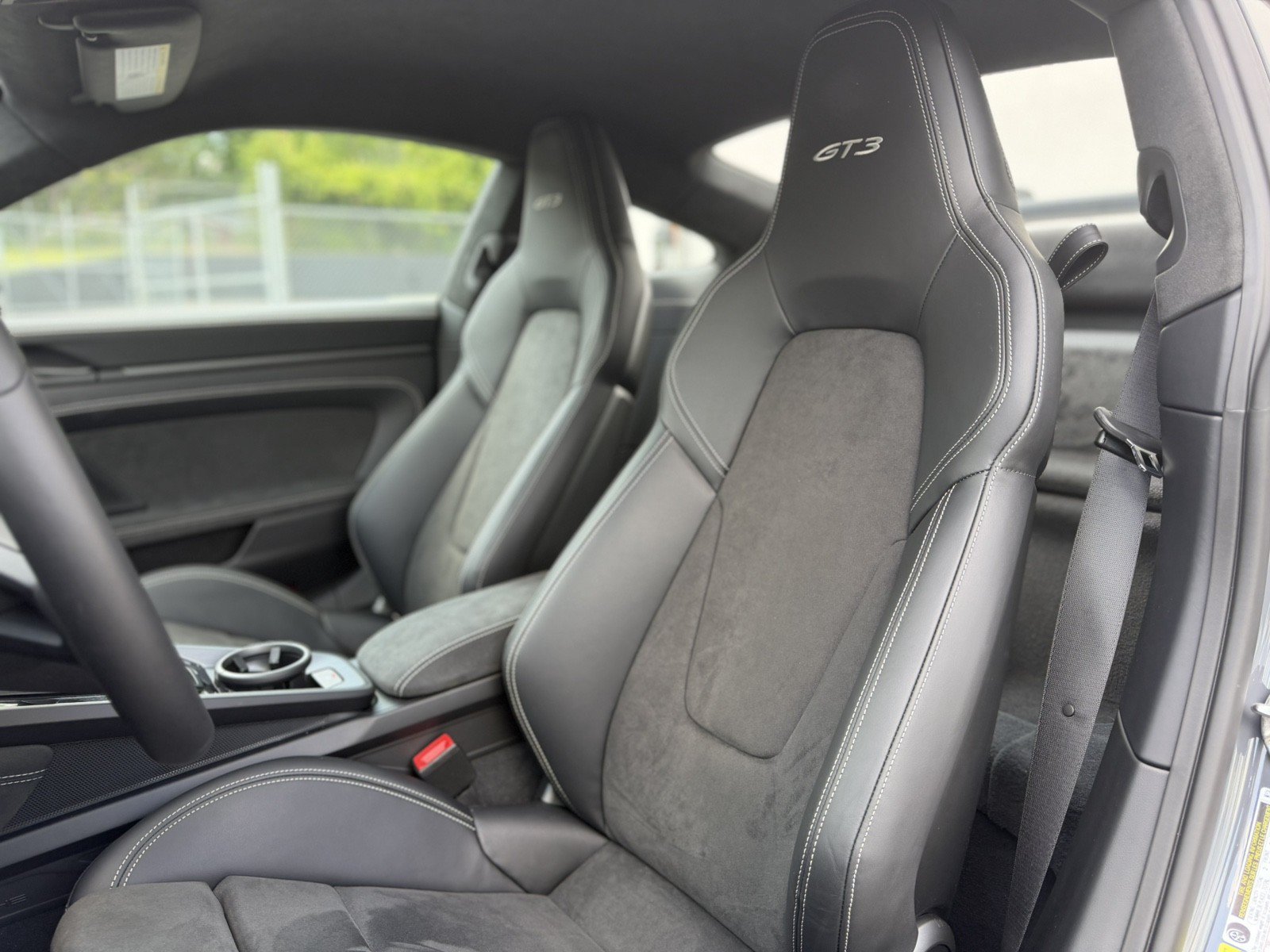 Used 2026 Porsche 911 GT3 RWD image 33