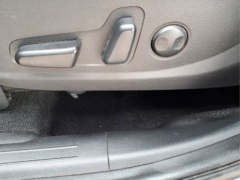 Used 2022 Hyundai Santa Fe SEL image 13