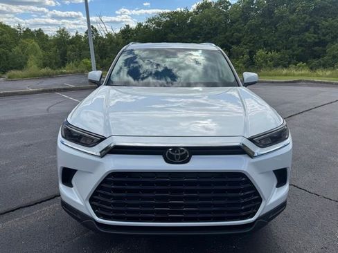 New 2026 Toyota Grand Highlander AWD image 7