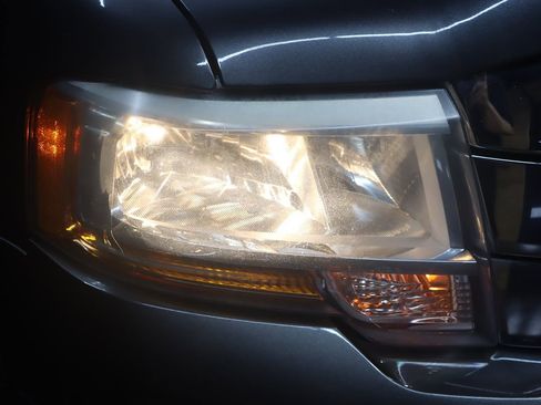 Used 2016 Ford Expedition EL XLT w/ Equipment Group 202A image 10