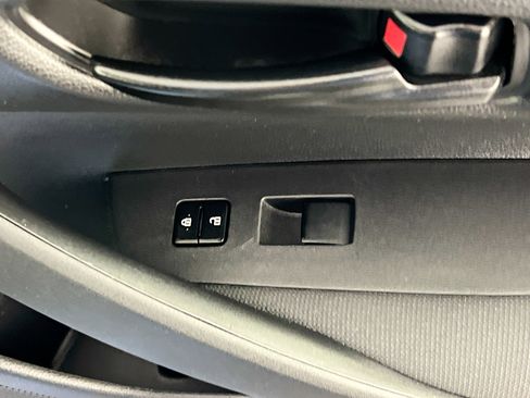 Used 2023 Toyota Corolla LE image 31