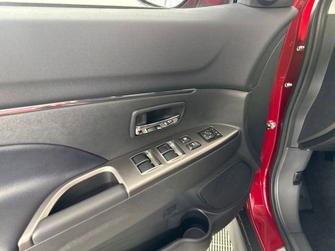 New 2026 Mitsubishi Outlander Sport SE AWD/4WD image 18