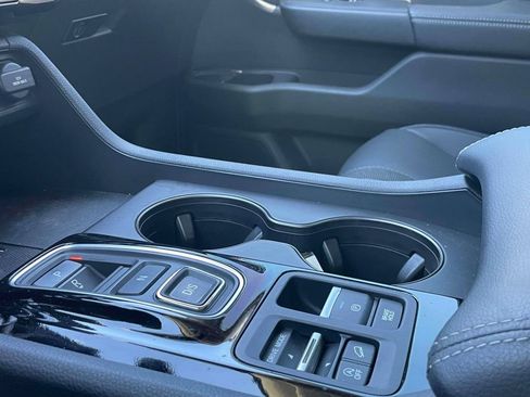 Certified 2025 Honda Pilot EX-L image 33