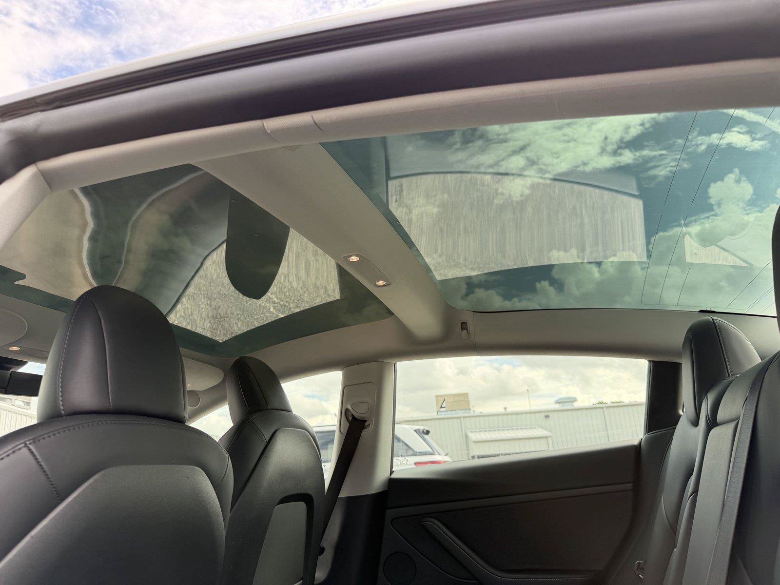 Used 2023 Tesla Model 3 Standard Range RWD image 19