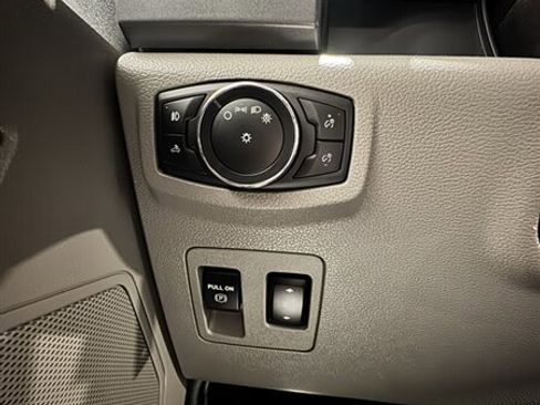 Used 2016 Ford F150 XLT w/ Equipment Group 301A Mid image 15